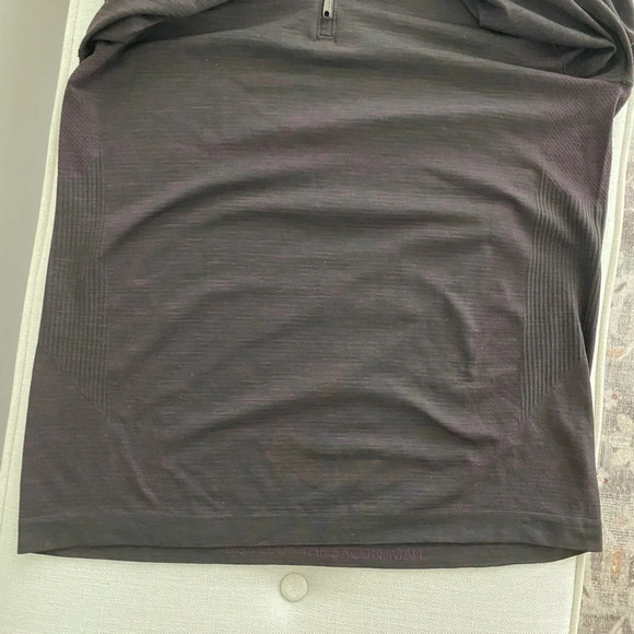 LULULEMON Mens Vent Tech 1/2 Zip Long Sleeve Shirt with Hood Size M - Picture 13 of 13